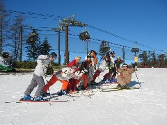 スクエア スキーレッスン　スキーキャンプ集合写真